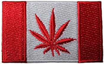 Kanada Ülke Bayrağı, Kırmızı Esrar Yaprağı İşlemeli Demir on Patch Crest Rozeti .Boyutu : 2 1/2 x 1 1/2 İnç Yeni